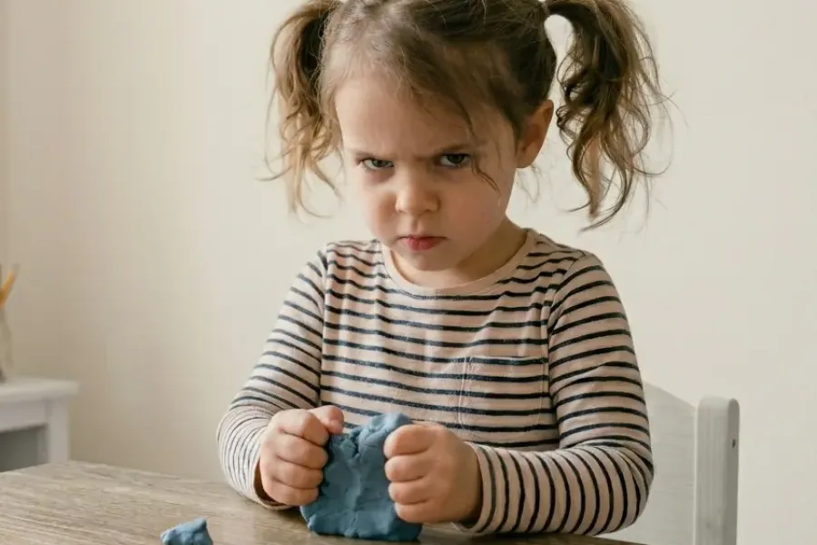 Crecimiento Emocional Espacio de desarrollo emocional infantil enfocado en necesidades y no en corrección.
